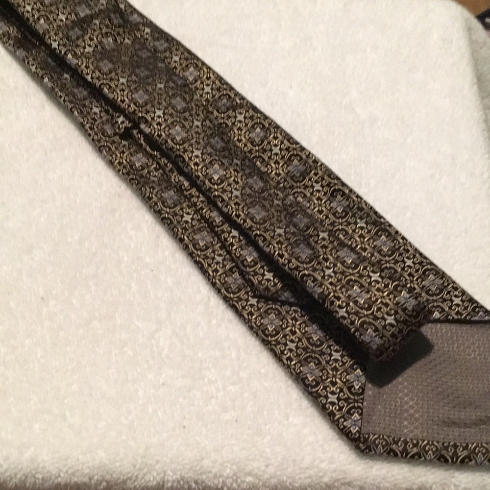 Enro tie - Picture 3 of 5